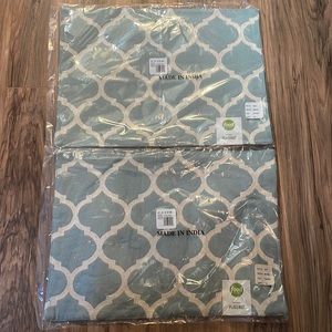 Food Network woven placemat